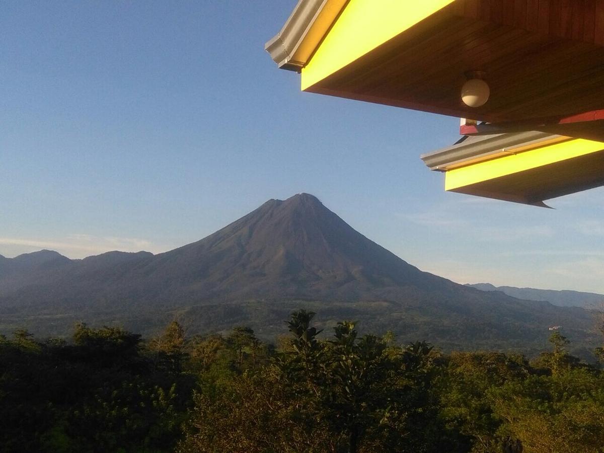 Las Pavitas Cottages La Fortuna Eksteriør bilde